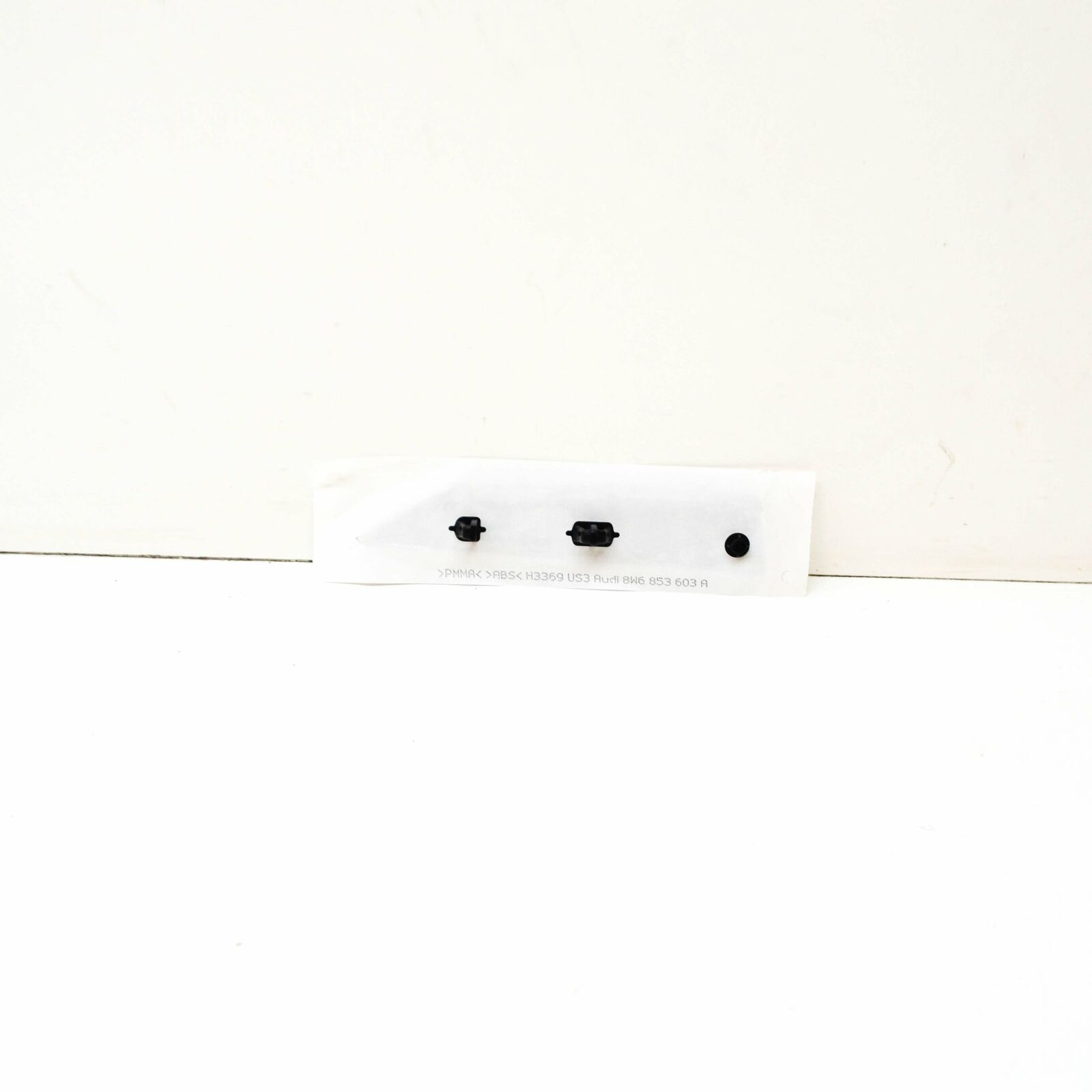 NEW AUDI A5 CABRIO 8W6 FRONT LEFT DOOR CHROME TRIM 8W6853603APUZ 3 NEW AUDI A5 CABRIO 8W6 FRONT LEFT DOOR CHROME TRIM 8W6853603APUZ - Image 3