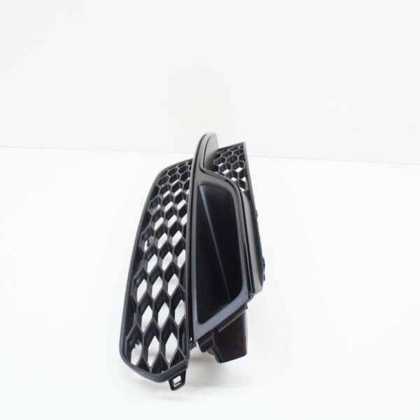 NEW AUDI A3 8PA FRONT BUMPER LEFT SIDE GRILLE 8V3807681Q BMT 2013 - Image 3