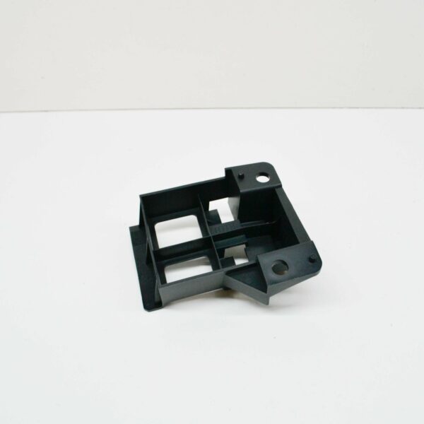 NEW VOLKSWAGEN CRAFTER MK1 2F FRONT BUMPER LEFT GUIDE 2E0807177 - Image 3