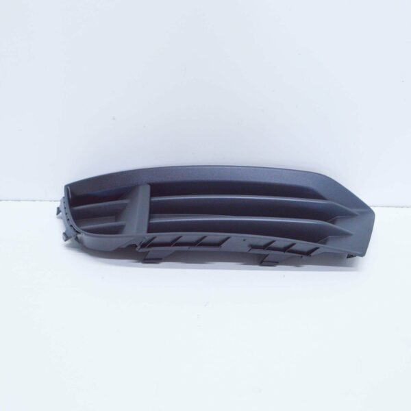 NEW AUDI A3 8V FRONT BUMPER LEFT AIR GUIDE GRILLE 8V5807681AA9B9 - Image 3