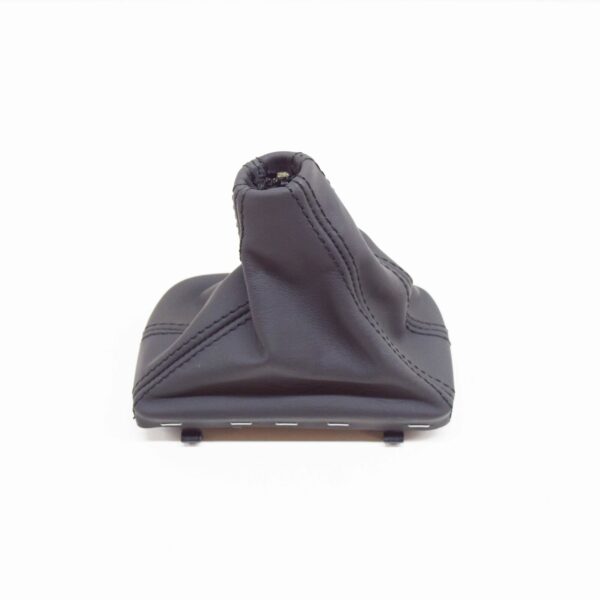 NEW AUDI A3 8P GEARSHIFT LEVER TRIM LEATHER LHD 8P1713118B1KT - Image 3