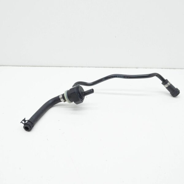 NEW MERCEDES BENZ GLC C253 ENGINE BREATHING VENT LINE A2740187201 / A2740186700 - Image 3