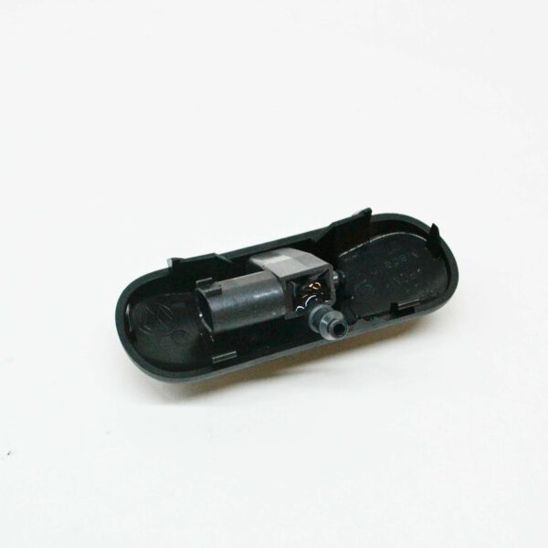 NEW VW ARTEON 3H7 FRONT WINDSCREEN NOZZLE JET HEATED 5G09559869B9 - Image 3