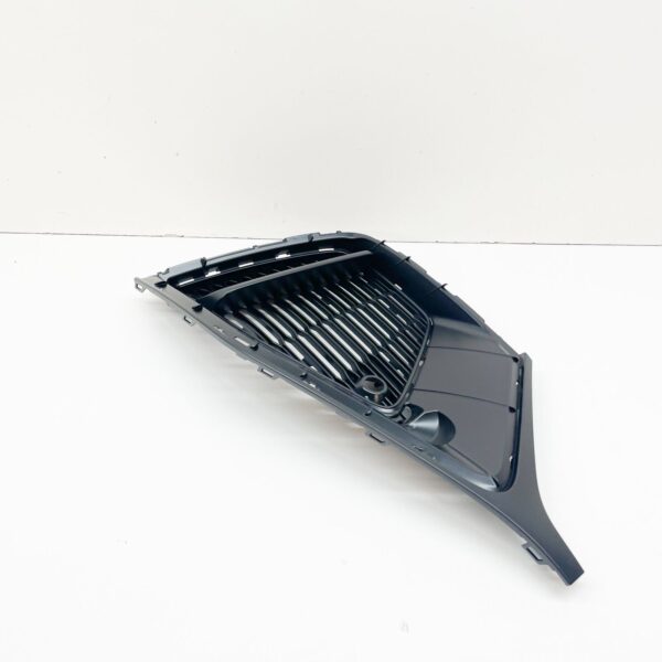 NEW AUDI Q8 4M FRONT RIGHT AIR GUIDE GRILLE 4M8807682ARU6 - Image 3