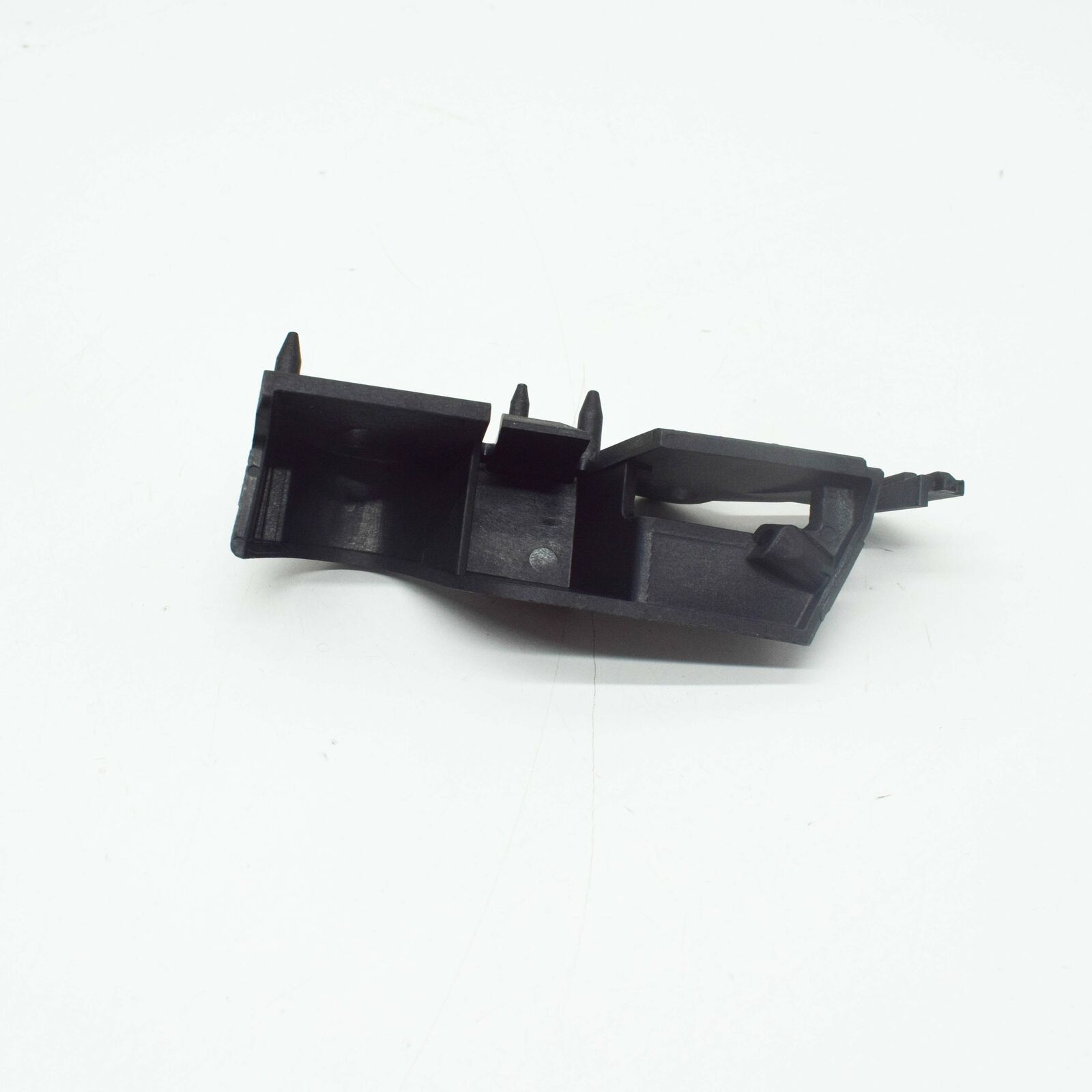 NEW AUDI A4 B8 FRONT LEFT BUMPER CARRIER GUIDE BRACKET 8K0807283H 3 NEW AUDI A4 B8 FRONT LEFT BUMPER CARRIER GUIDE BRACKET 8K0807283H - Image 3