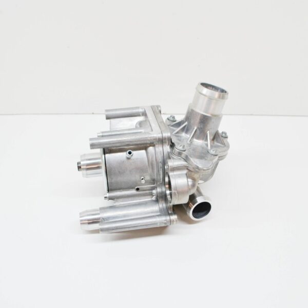 NEW AUDI A8 D4 WATER PUMP 057121011R - Image 3
