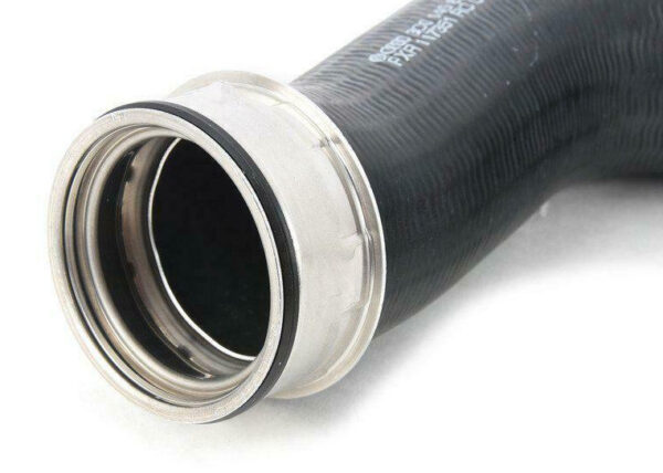 NEW VOLKSWAGEN PASSAT B6 CHARGE AIR COOLER CONNECTING HOSE 3C0145832Q - Image 3