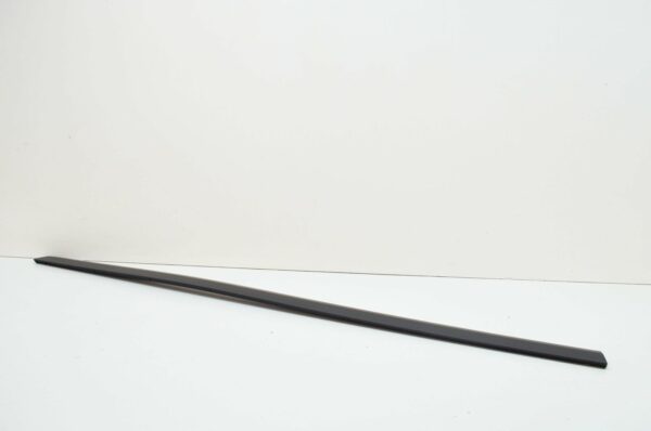 NEW AUDI A3 8P FRONT LEFT DOOR MOULDING 8P3853959JGRU - Image 3