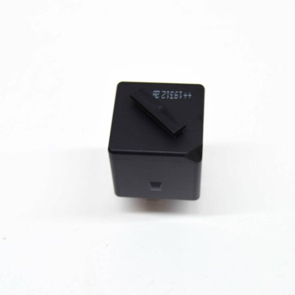 NEW BMW 3 E90 FUSE RELAY 61366901469 6901469 3.0 PETROL - Image 3