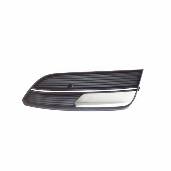 NEW AUDI A3 8PA FRONT BUMPER RIGHT SIDE GRILLE 8V3807682A 9B9 - Image 3