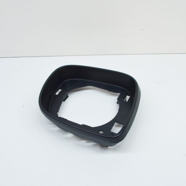 NEW VOLKSWAGEN AMAROK 2H RIGHT WING MIRROR TRIM RING 2H08585549B9 - Image 3