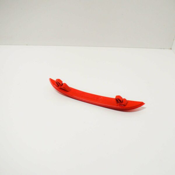 NEW VOLKSWAGEN GOLF PLUS REAR BUMPER RIGHT REFLECTOR 5M0945106G 2007 - Image 3