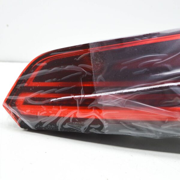 NEW AUDI Q5 FY 80A SPORTBACK REAR RIGHT TAILLIGHT 80A945076B ORIGINAL - Image 3
