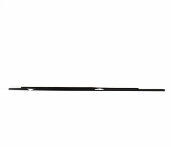 NEW AUDI A3 8P FRONT LEFT OUTER WINDOW APERTURE SEAL 8P4837477A - Image 3