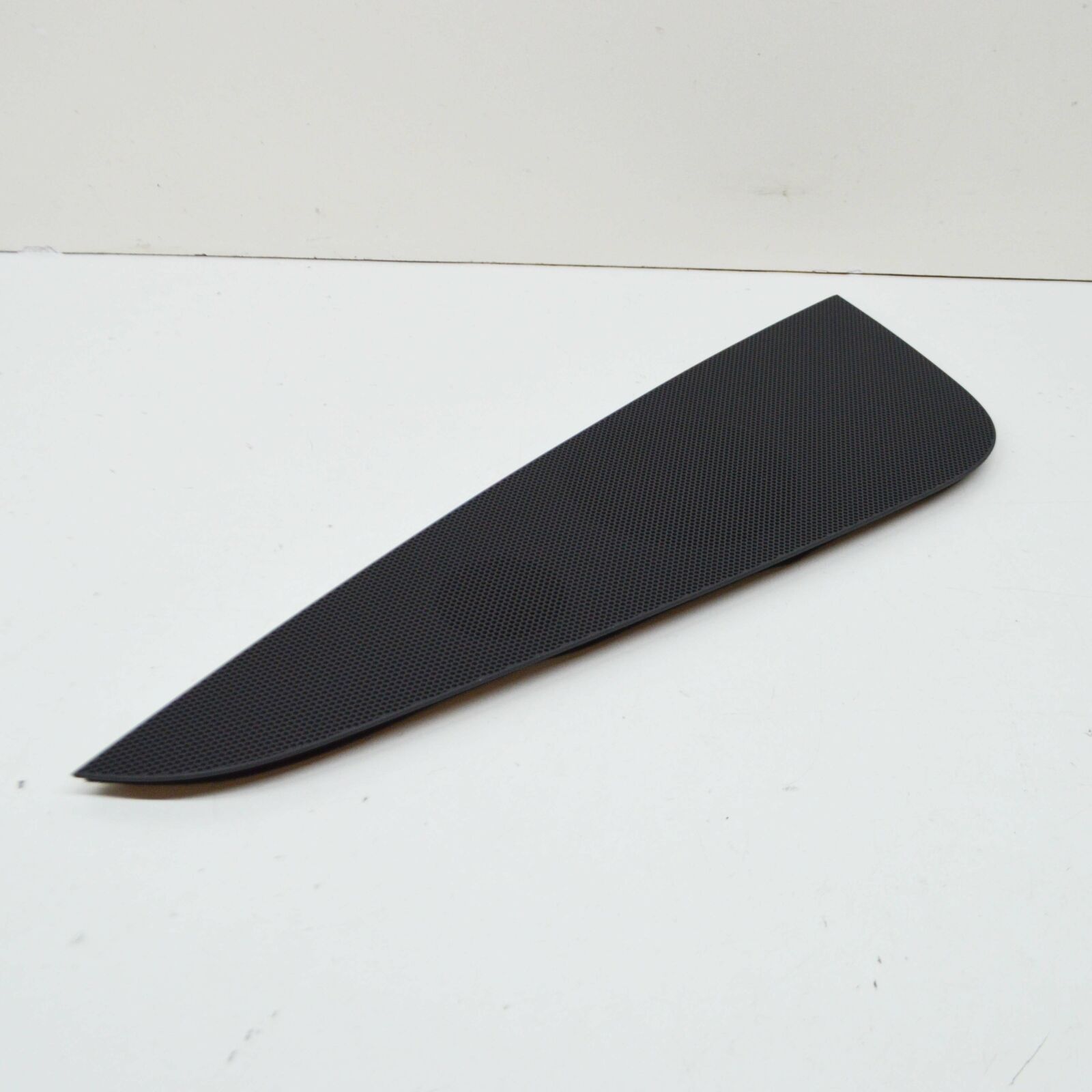 NEW AUDI A5 8W6 FRONT LEFT DASH AIR VENT TRIM GRILLE LHD 8W1819636C6PS 3 NEW AUDI A5 8W6 FRONT LEFT DASH AIR VENT TRIM GRILLE LHD 8W1819636C6PS - Image 3