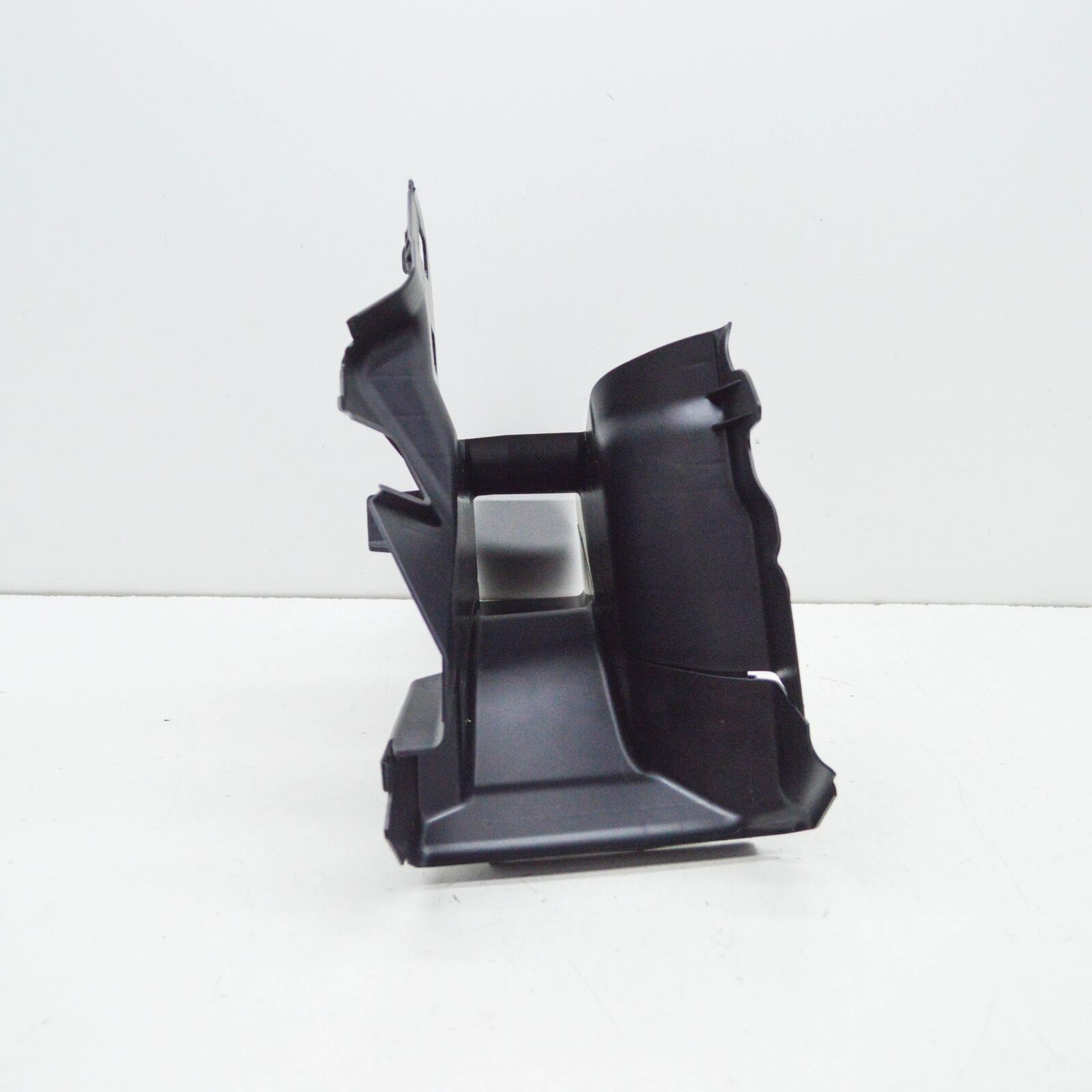 NEW BMW X3 M F97 FRONT LEFT BRAKE AIR DUCT 51748082957 ORIGINAL 3 NEW BMW X3 M F97 FRONT LEFT BRAKE AIR DUCT 51748082957 ORIGINAL - Image 3