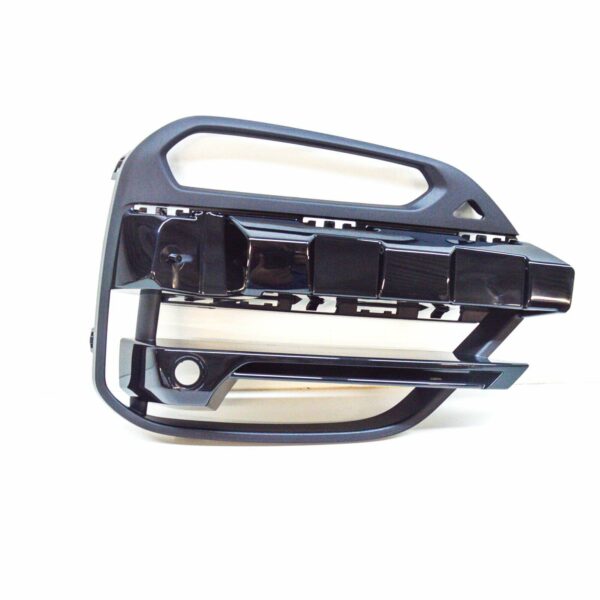 NEW BMW X3 G01 FRONT BUMPER RIGHT SIDE OPEN GRILLE 51117420872 - Image 3