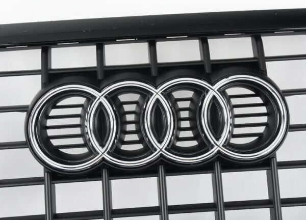 NEW AUDI Q5 8R FRONT RADIATOR GRILLE 8R0853651PVMZ - Image 3