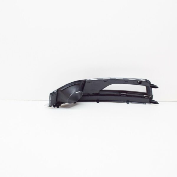 NEW AUDI A4 B8 FRONT BUMPER RIGHT FOG LIGHT GRILLE  8K0807682Q01C 2014 - Image 3