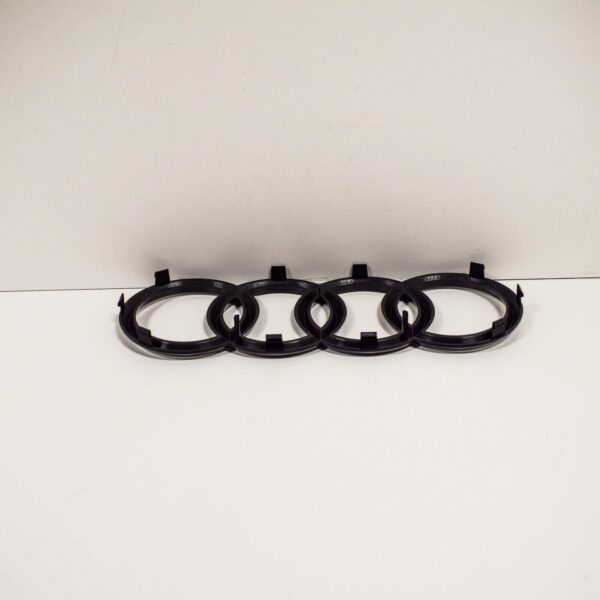 NEW AUDI A3 FRONT GRILLE EMBLEM 8T0853605T94 - Image 4