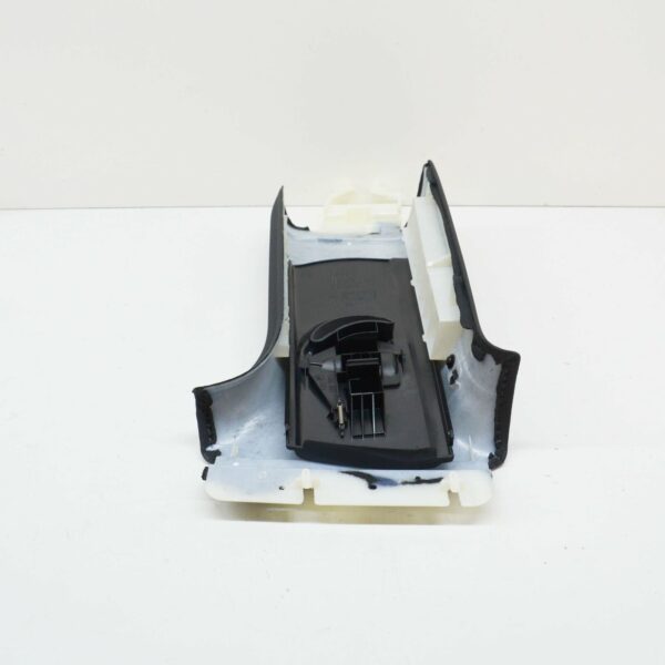 NEW AUDI A3 8P RIGHT SIDE B PILLAR UPPER TRIM 8P3867244G4N6 - Image 4