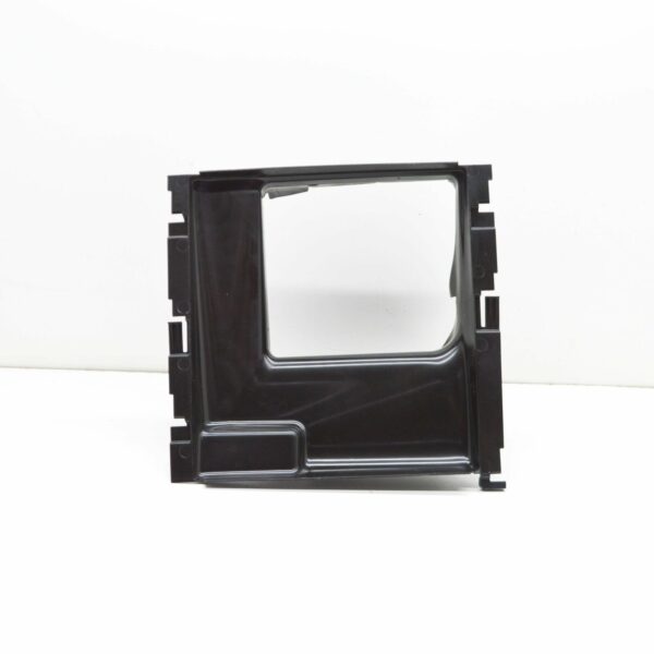 NEW AUDI Q8 INTERCOOLER RIGHT AIR DUCT GUIDE 4M8145334A - Image 4