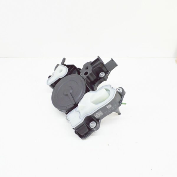 NEW VOLKSWAGEN GOLF MK7 OIL SEPARATOR 06K103495BL - Image 4