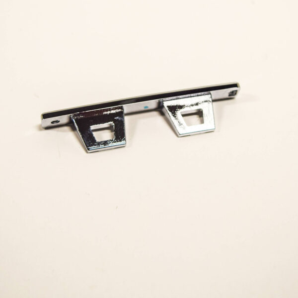NEW AUDI A4 B8 ALLROAD FRONT RADIATOR GRILLE EMBLEM 8K9853736A2ZZ - Image 4