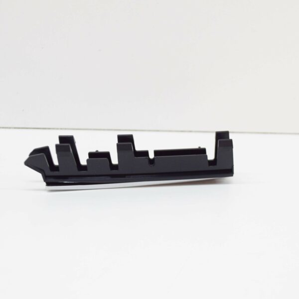 NEW VW TRANSPORTER T6 RADIATOR GRILLE '4 MOTION' EMBLEM 7E0853948DMGM - Image 4