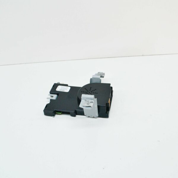 NEW AUDI A3 8P LEFT LOWER ANTENNA AMPLIFIER 8P4035225D - Image 4