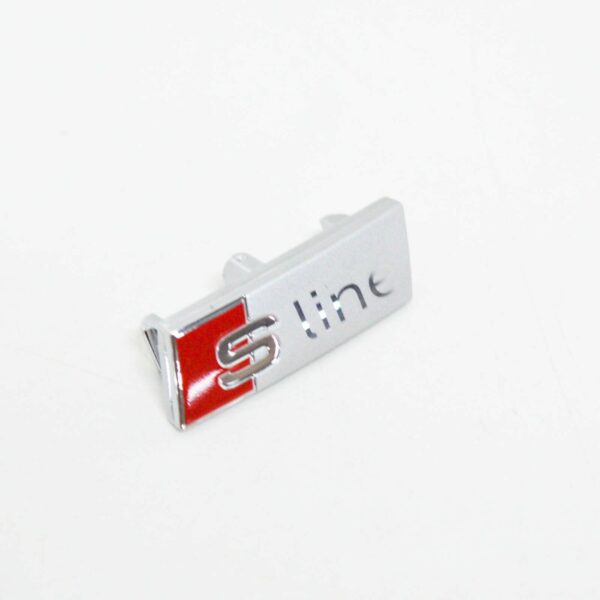 NEW AUDI A1 8X STEERING WHEEL EMBLEM LOGO S-LINE 8X0419685 - Image 4