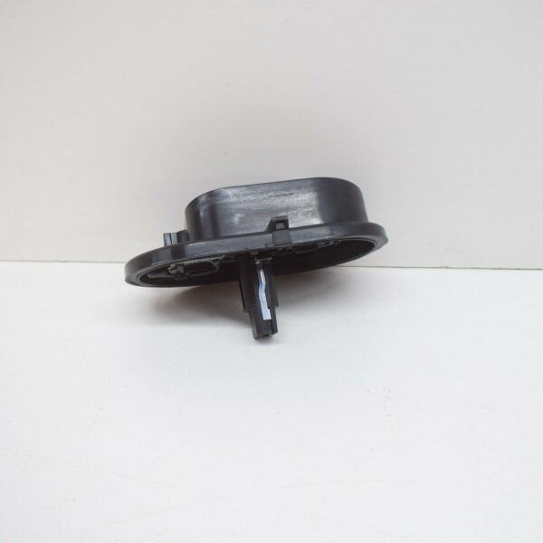 NEW VOLKSWAGEN TIGUAN 5N REAR RIGHT TAILLIGHT BULB HOLDER 5N0945258C - Image 4