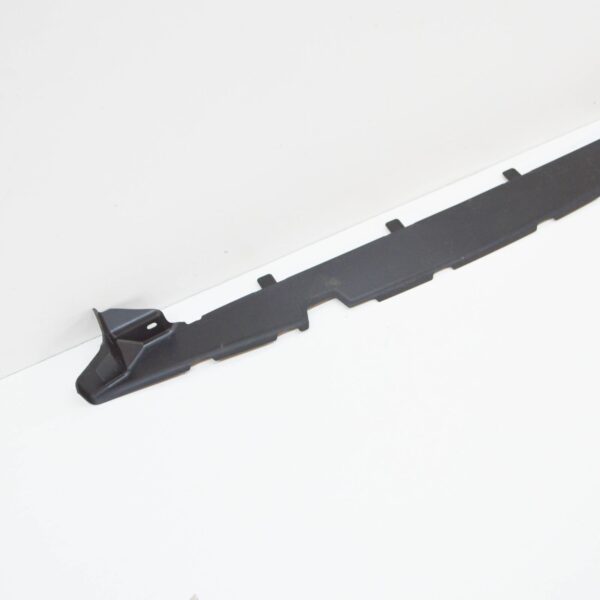 NEW AUDI RS Q3 8U RADIATOR AIR GUIDE 8U0121329B - Image 4