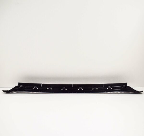 NEW AUDI A5 8T3 FRONT BUMPER LOWER CENTER GRILLE 8T0807647A01C - Image 4