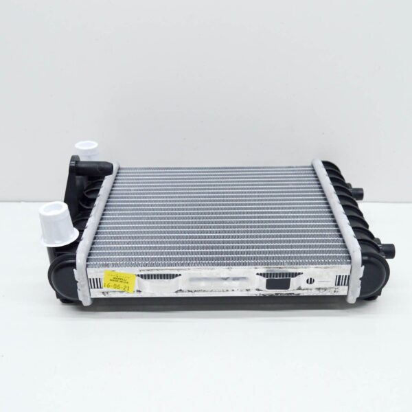 NEW AUDI A4 AVANT B9 ADDITIONAL COOLER FOR COOLANT 8W0121218 - Image 4