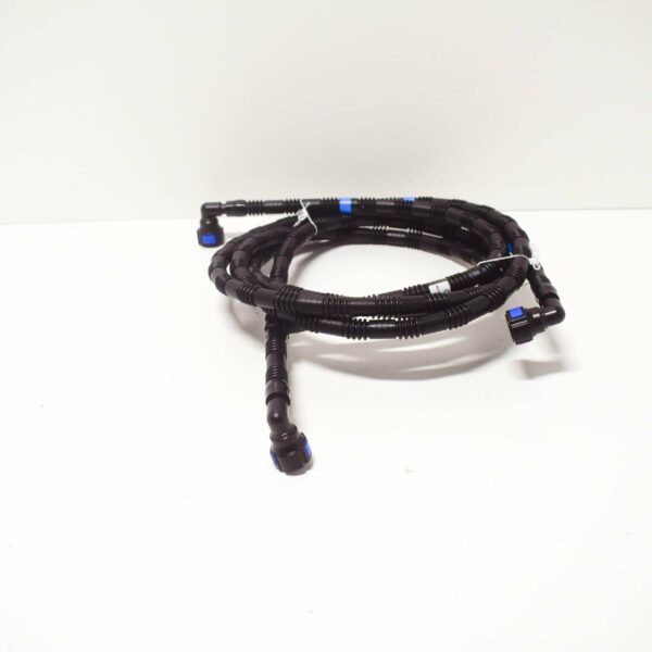 NEW AUDI A3 8V HEADLIGHT WASHER HOSE 8V3955970P - Image 4