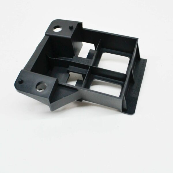 NEW VOLKSWAGEN CRAFTER MK1 2E FRONT BUMPER RIGHT GUIDE 2E0807178 - Image 4