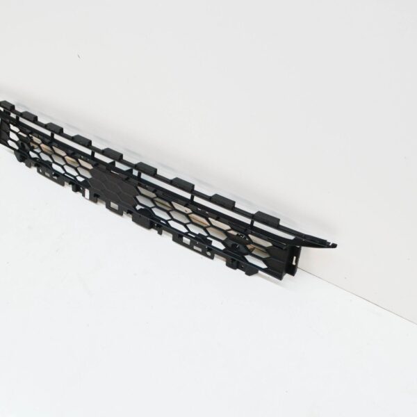 NEW AUDI Q2 GA FRONT BUMPER CENTER LOWER GRILLE 81A807647H3FZ - Image 4