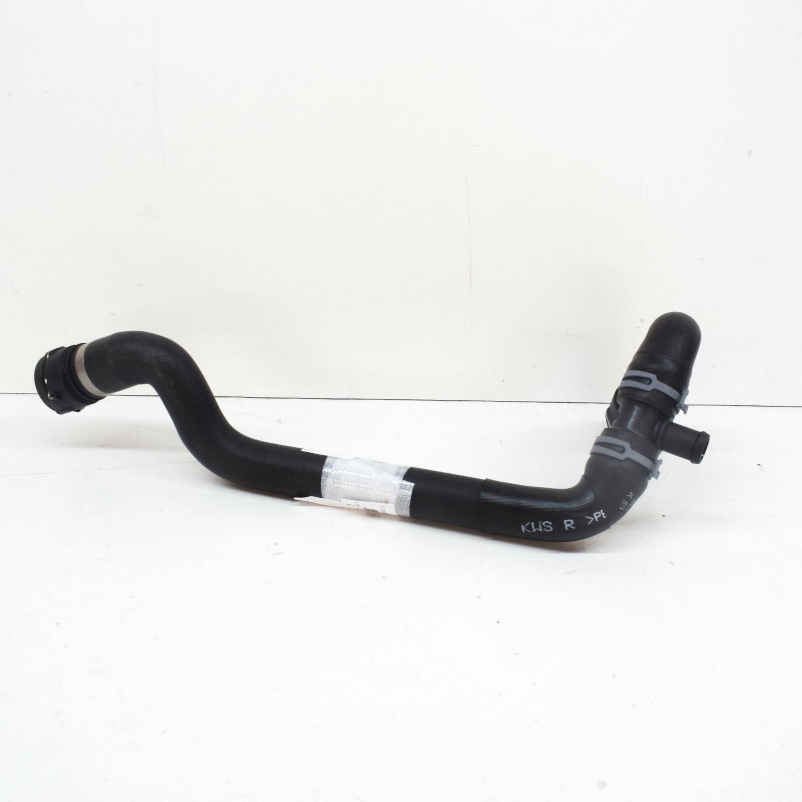 NEW AUDI A4 B8 RADIATOR UPPER COOLANT HOSE 8K0122101G 4 NEW AUDI A4 B8 RADIATOR UPPER COOLANT HOSE 8K0122101G - Image 4