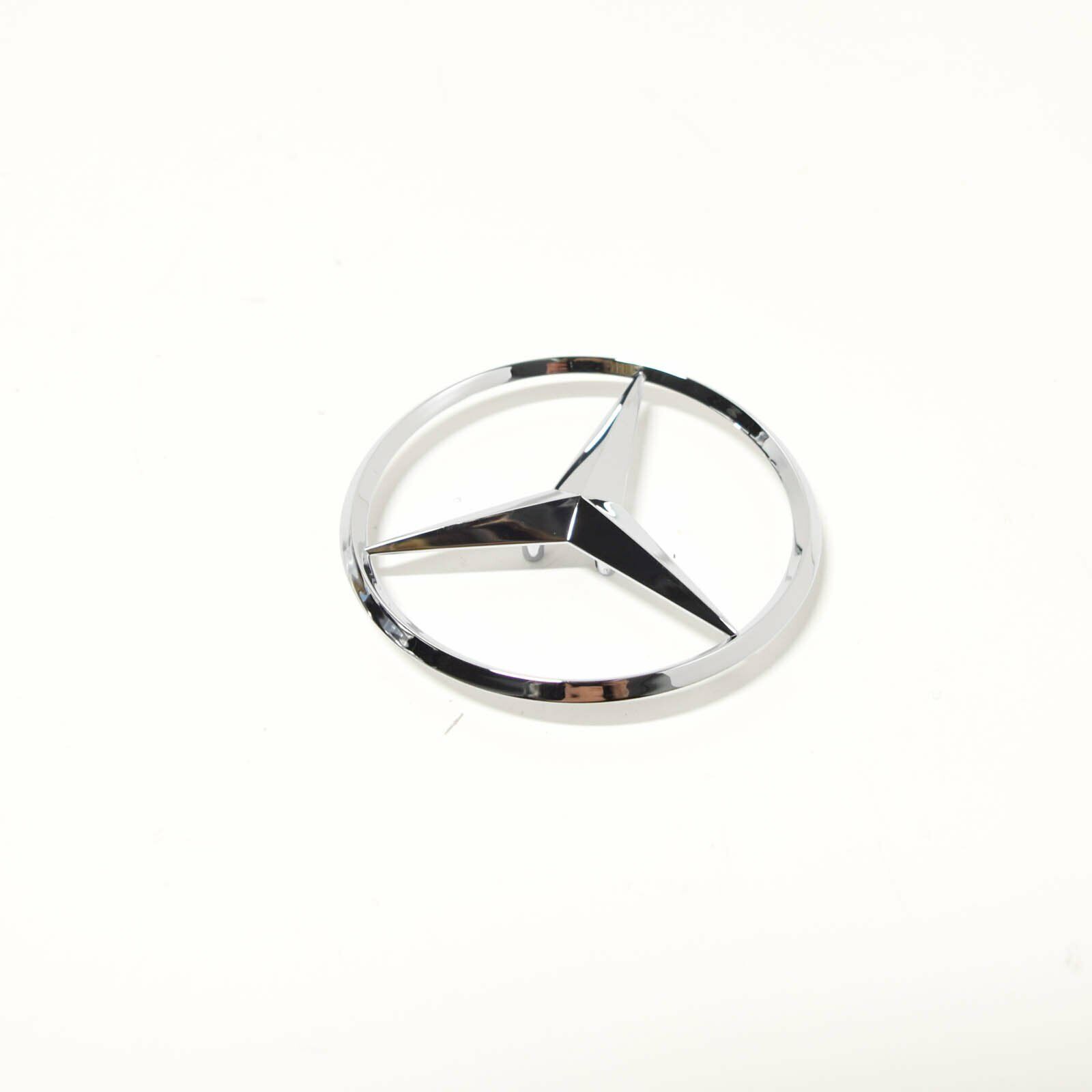 NEW MERCEDES-BENZ C-CLASS S204 TRUNK BOOT LID BADGE EMBLEM A2047580158 4 NEW MERCEDES-BENZ C-CLASS S204 TRUNK BOOT LID BADGE EMBLEM A2047580158 - Image 4