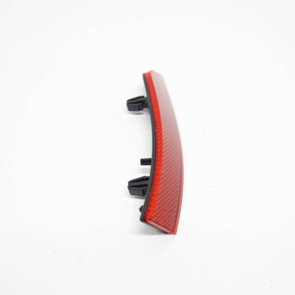 NEW VOLKSWAGEN PASSAT B8 REAR RIGHT BUMPER INNER REFLECTOR 3G0945104A - Image 4