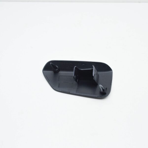 NEW AUDI E-TRON SPORTBACK FRONT BUMPER TOW HOOK LEFT EYE COVER 4KE955275AGRU - Image 4