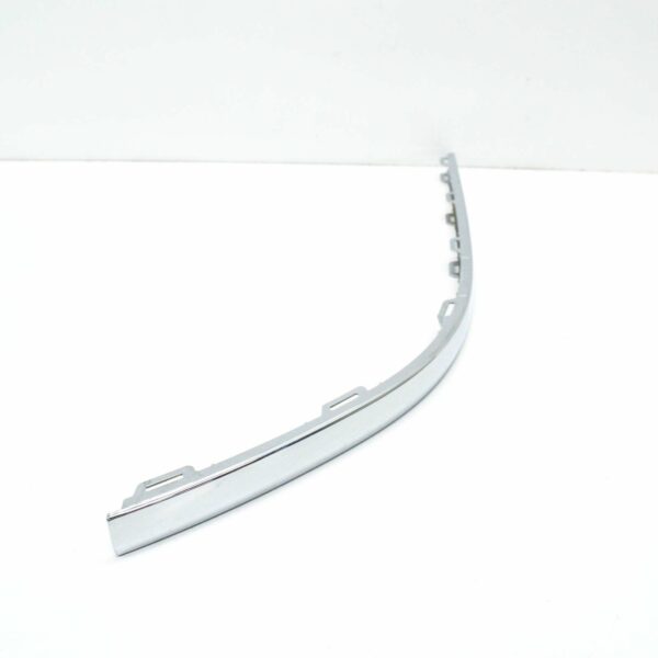 NEW VW PASSAT B8 REAR LEFT BUMPER MOLDING CHROME 5618074592ZZ - Image 4