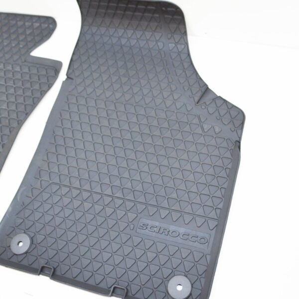 NEW VW SCIROCCO MK3 FRONT FLOOR MAT SET LHD 1K1061541041 - Image 4