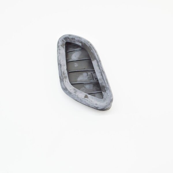 NEW BMW 3 E90 SEAL FOR RIGHT HOOD GRILL 51768041988 - Image 4