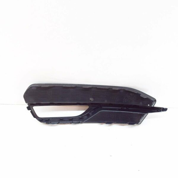 NEW AUDI A3 8PA FRONT BUMPER RIGHT SIDE GRILLE 8V3807682G 9B9 - Image 4