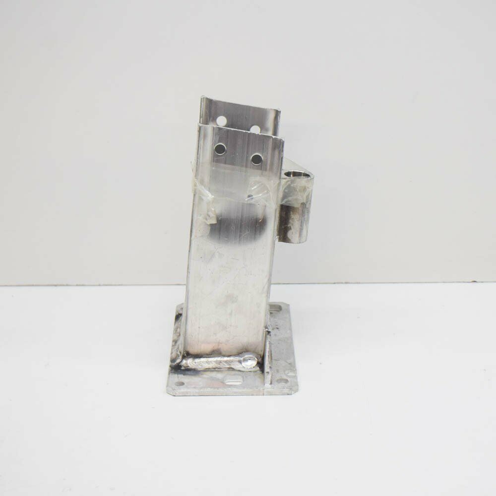 NEW AUDI A4 B8 FRONT RIGHT CRASH BAR BRACKET CARRIER 8K0807134D 4 NEW AUDI A4 B8 FRONT RIGHT CRASH BAR BRACKET CARRIER 8K0807134D - Image 4