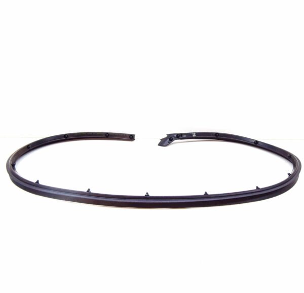 NEW VOLKSWAGEN GOLF MK5 REAR LEFT OUTER DOOR SEAL 5K6839699B - Image 4