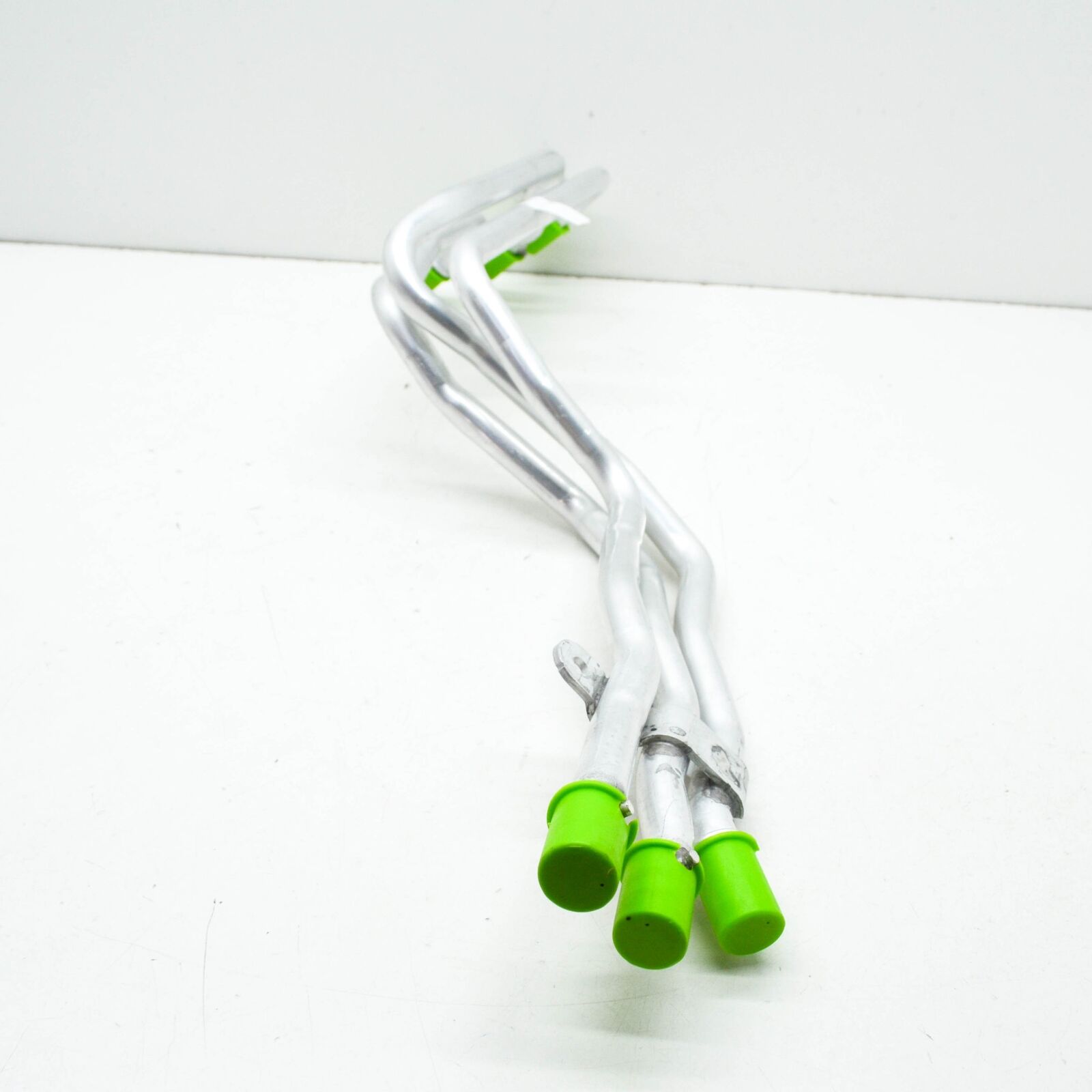 NEW AUDI A6 C8 AVANT COOLANT PIPE TUBE 4K0265235P 4 NEW AUDI A6 C8 AVANT COOLANT PIPE TUBE 4K0265235P - Image 4