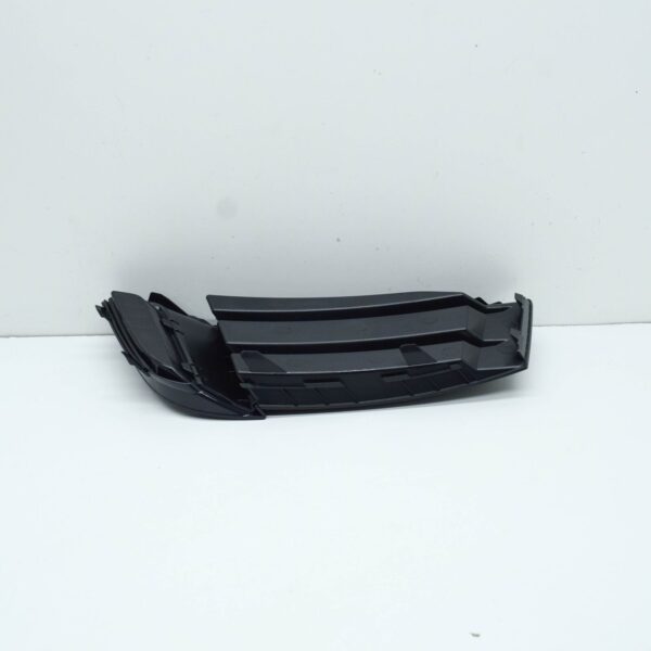 NEW AUDI A3 CABRIO 8V FRONT RIGHT AIR GUIDE GRILLE 8V5807672ESM - Image 4